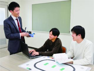 Kcs大分情報専門学校 先生からのメッセージ みんなの専門学校 みんせん