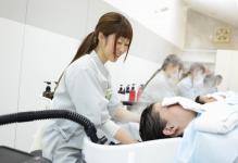 タカラ美容専門学校